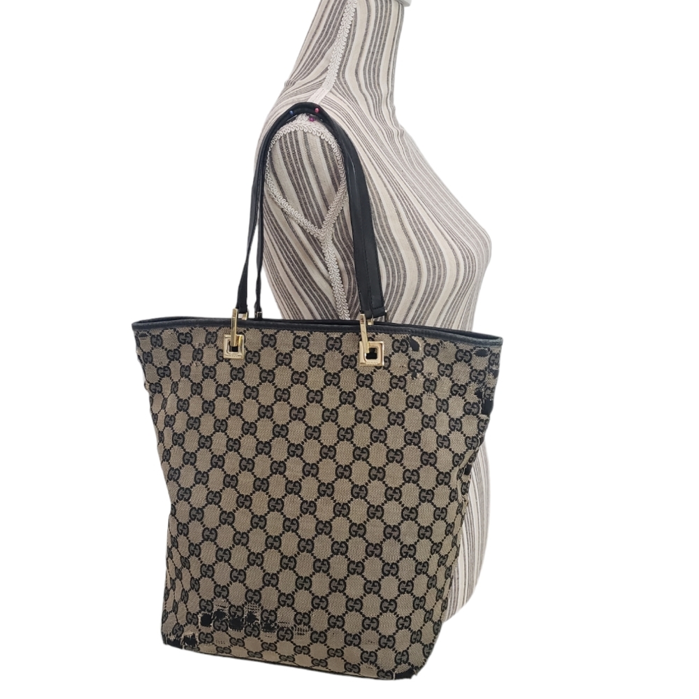 Gucci Vintage Monogram Canvas Handbag Shoulder Bag Tote Medium
